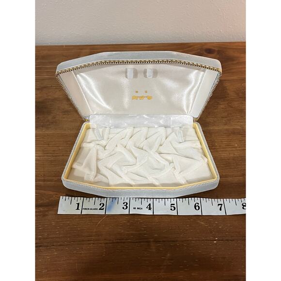Vintage Japan Jewelry Travel Case Kanaya Brand Velvet Box Satin Interior - Picture 9 of 12